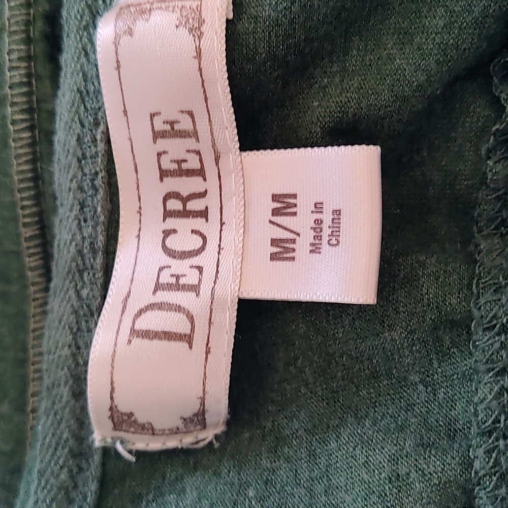 Short Sleeve Hoodie Size M - Picture 4 of 6